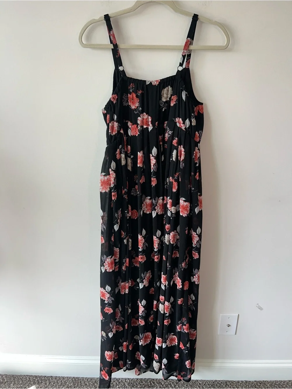 TORRID Maxi Dress Black Floral Chiffon Pleated Chest